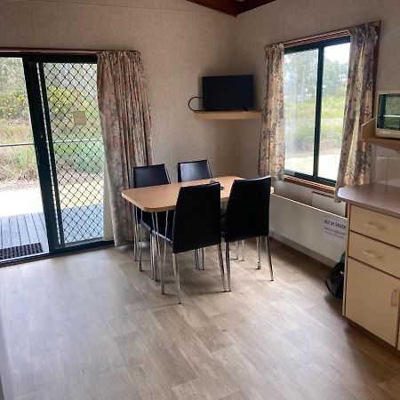 Victoria Lake Holiday Park Shepparton Extérieur photo