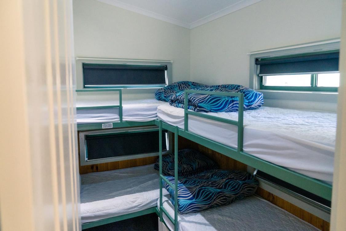 Victoria Lake Holiday Park Shepparton Extérieur photo